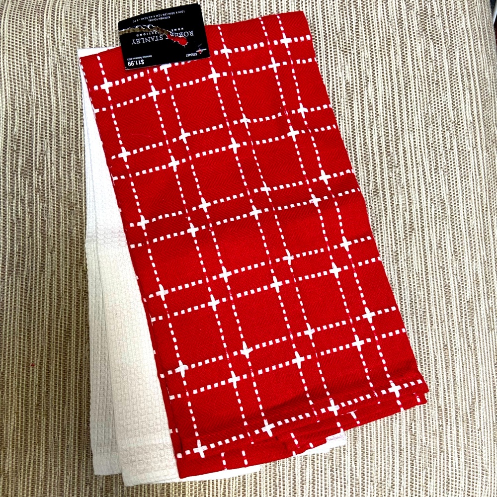 🆕 Kitchen Towels - Red Plaid & White